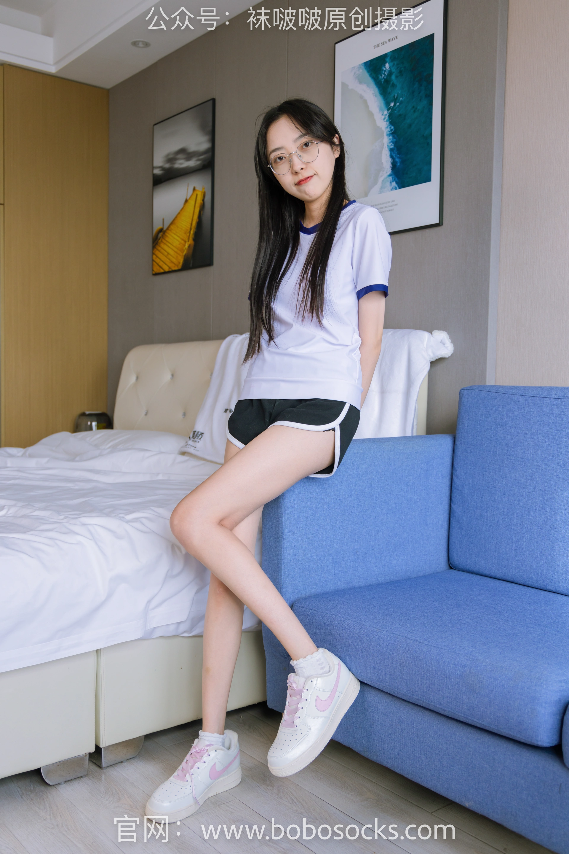 [BoBoSocks袜啵啵]NO.147 稚予-空军一号板鞋、白棉袜、体操服、走路掉袜子剧情 3